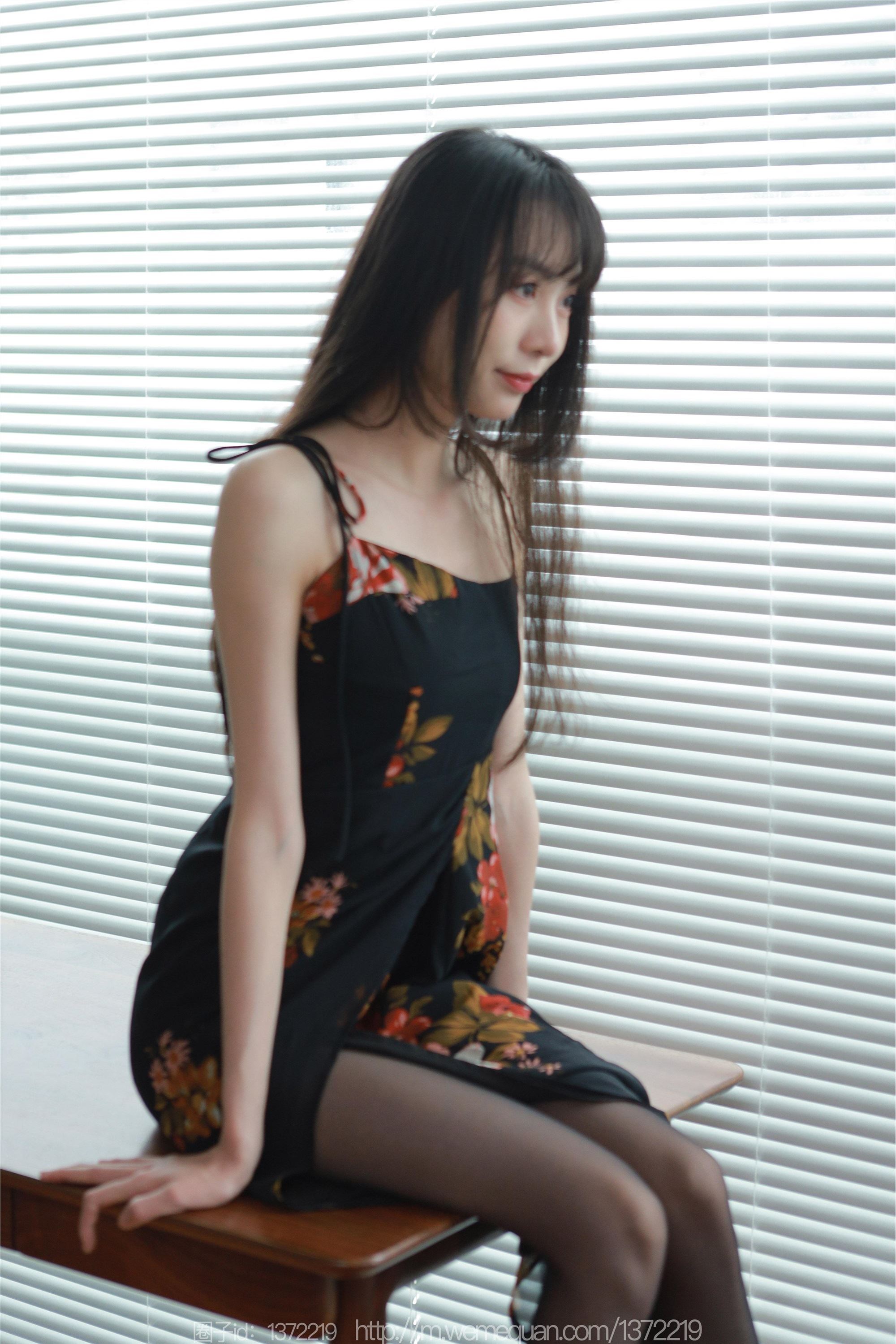 IESS异思趣向  2023.04.28 丝享家 1435 团团《黑色高跟鞋》